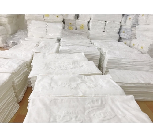 Khăn dệt hoàn thiện chờ đóng gói