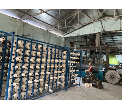 Khu vực dàn chỉ dệt khăn