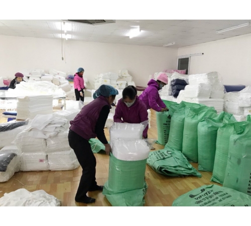 Khu vực đóng gói khăn