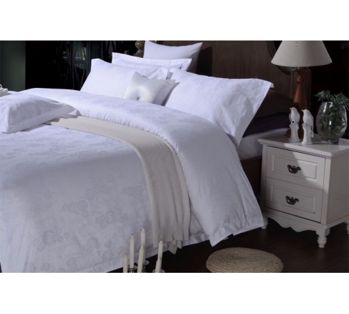 Bộ Drap trắng hoa văn 001